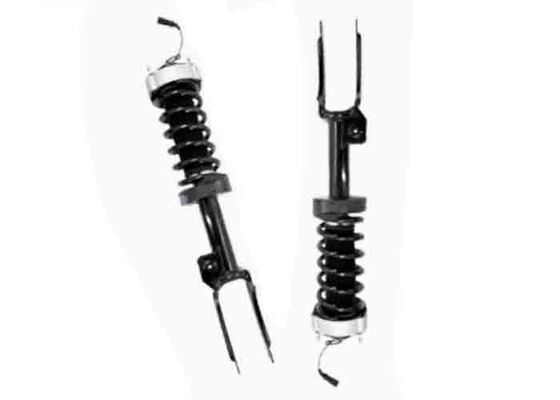 7P6413031AQ 7P6413032AP Frontenschlagdämpfer Strut Assys w/PASM für den VW Touareg Porsche Cayenne 92A 2011-2018.