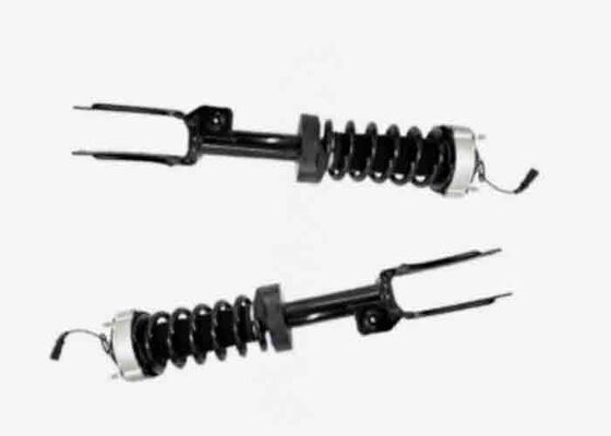 7P6413031AQ 7P6413032AP Frontenschlagdämpfer Strut Assys w/PASM für den VW Touareg Porsche Cayenne 92A 2011-2018.